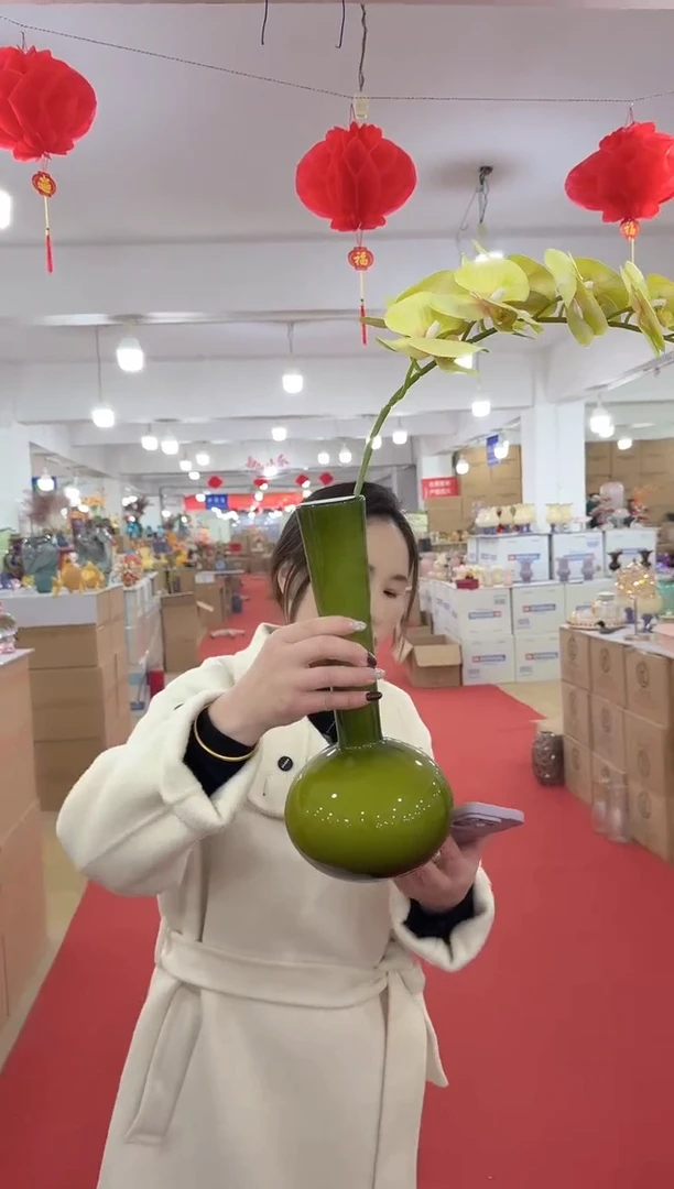 【闪购商品】无铅玻璃美全花器-v-早16