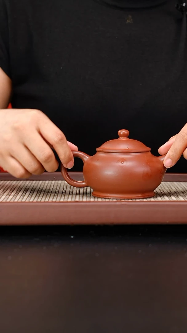 茶壶紫砂红清水锦盘220cc王彬
