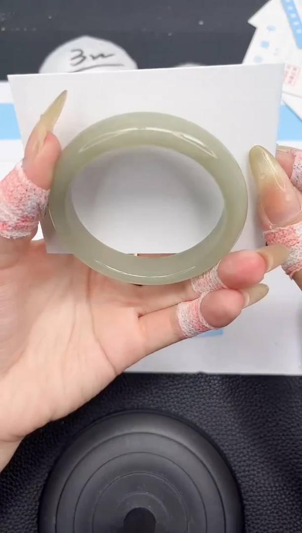 石英质玉手镯未镶嵌275-54.5