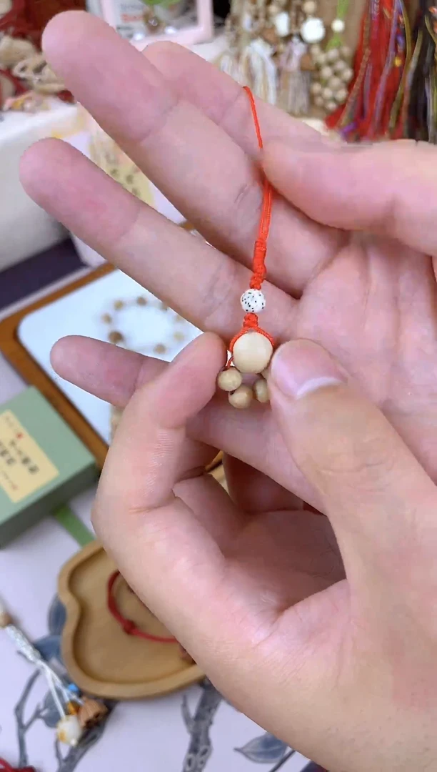 桃木招财猫爪一物一拍