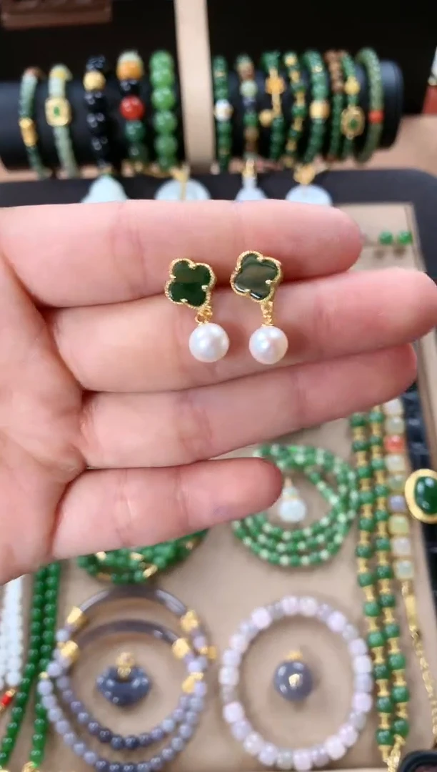 银S925镶嵌和田玉耳饰1