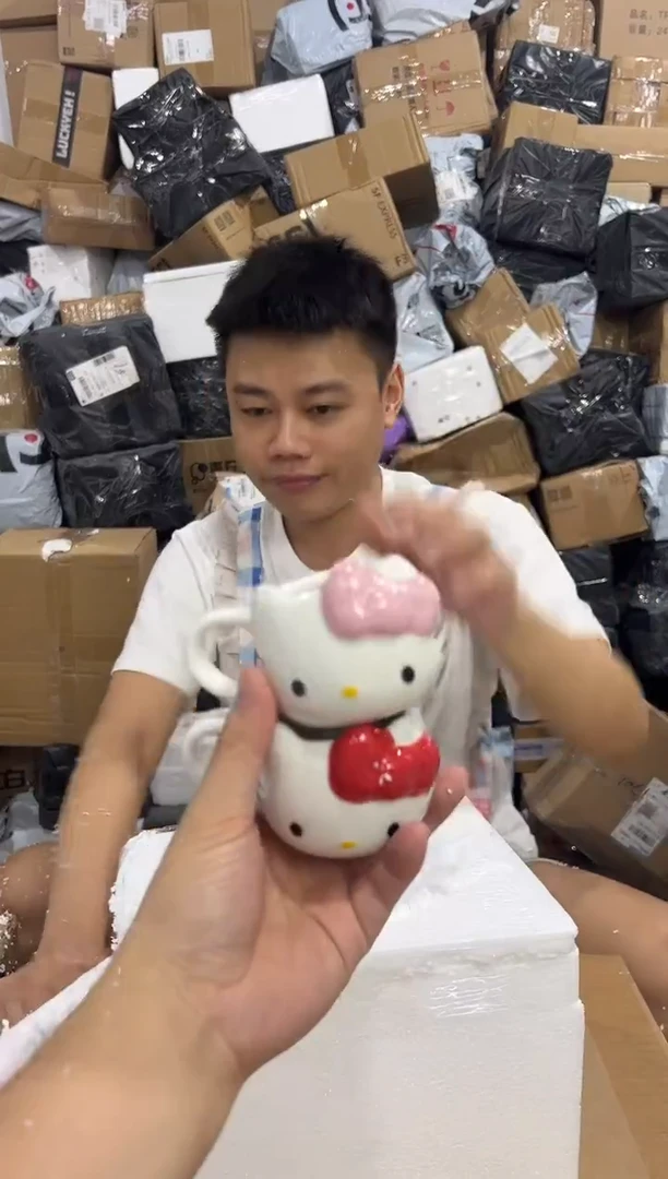 瓷片kkkt一口杯 红色加粉色