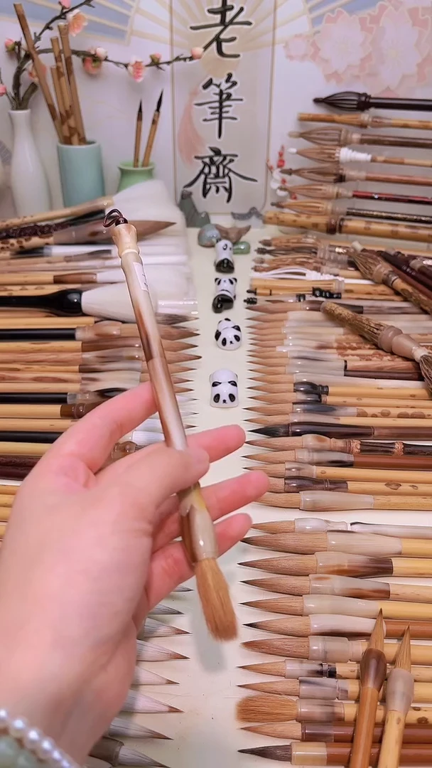 【闪购商品】定制莲花型全牛角杆纯狼毫出峰3.0cm