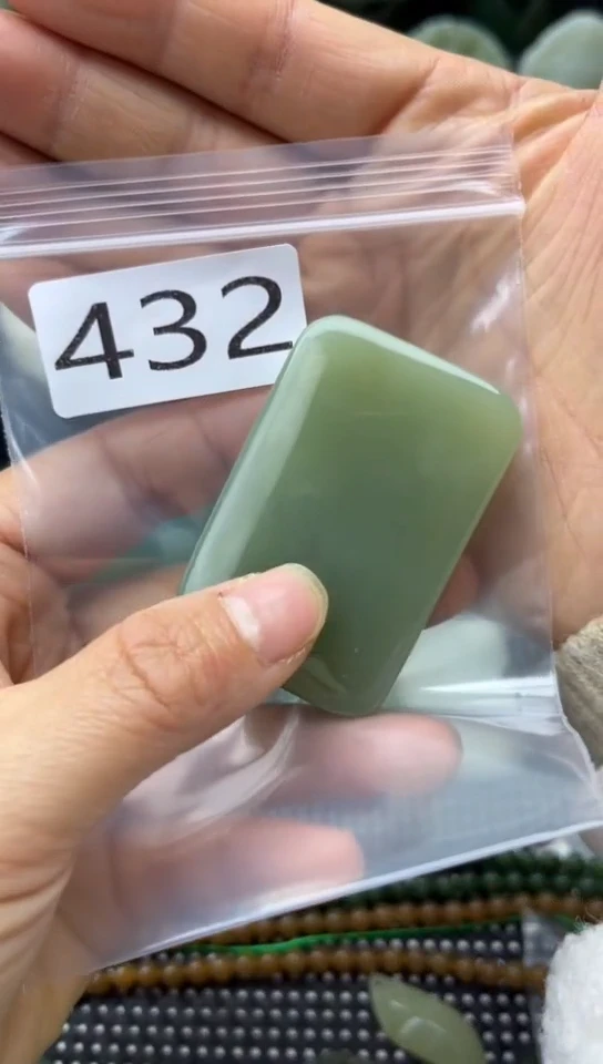 未镶嵌和田玉珠宝半成品牌子