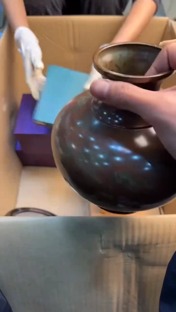 瓷片来**铁88888888      826