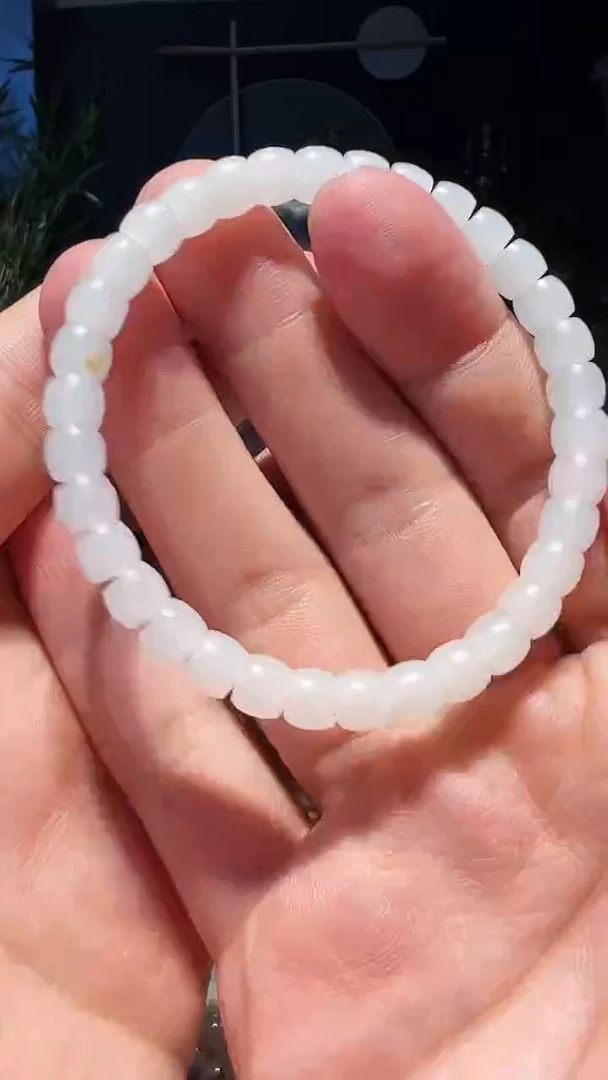 【闪购商品】和田玉手串未镶嵌6+