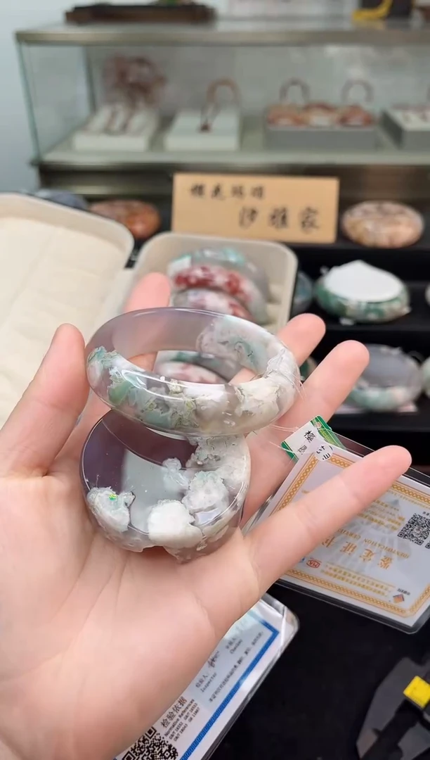 未镶嵌手镯石英质玉56圈口（赠品镯心）3s901