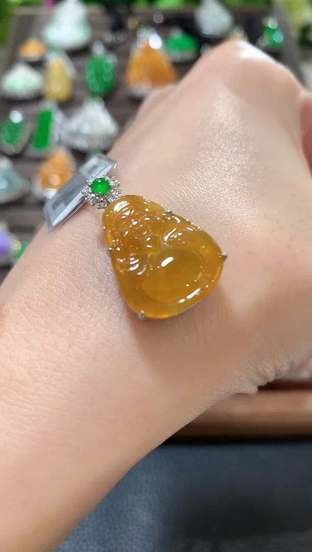 吊坠(不含链)18K金镶嵌翡翠c11