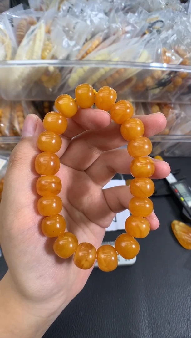 蜜蜡未镶嵌珠宝奇石1