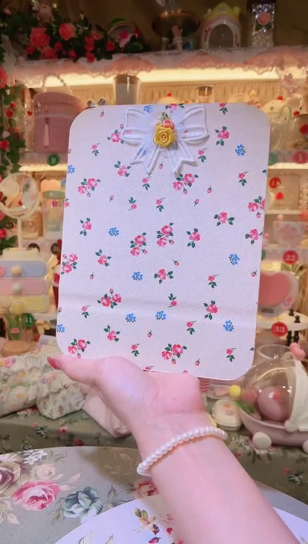 玫瑰花折叠镜中—手工制作品质好！