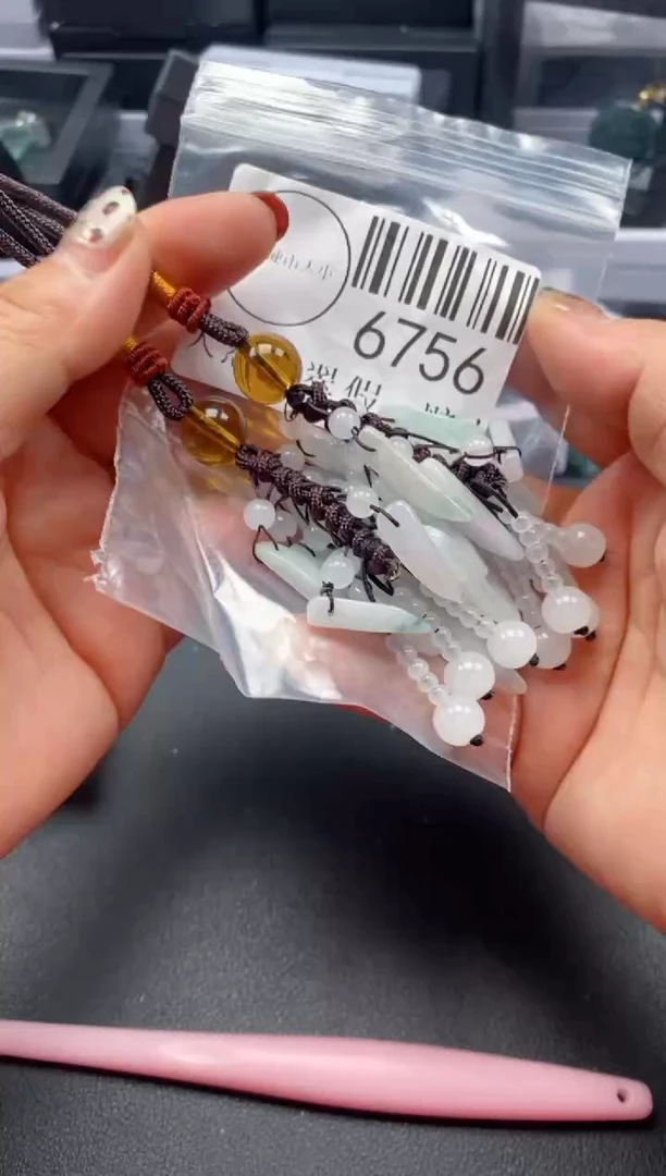 吊坠(不含链)未镶嵌翡翠6756