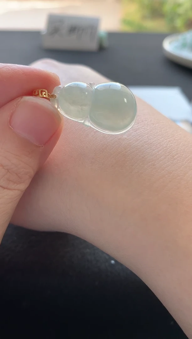 未镶嵌挂件翡翠大葫芦