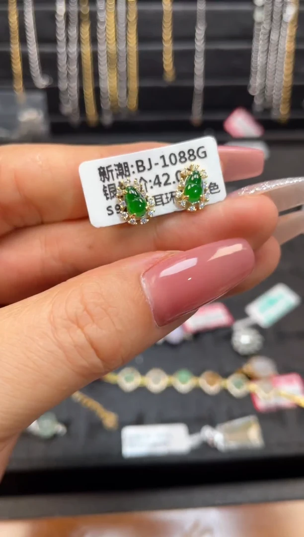 银S925镶嵌戒指翡翠天然翡翠A货