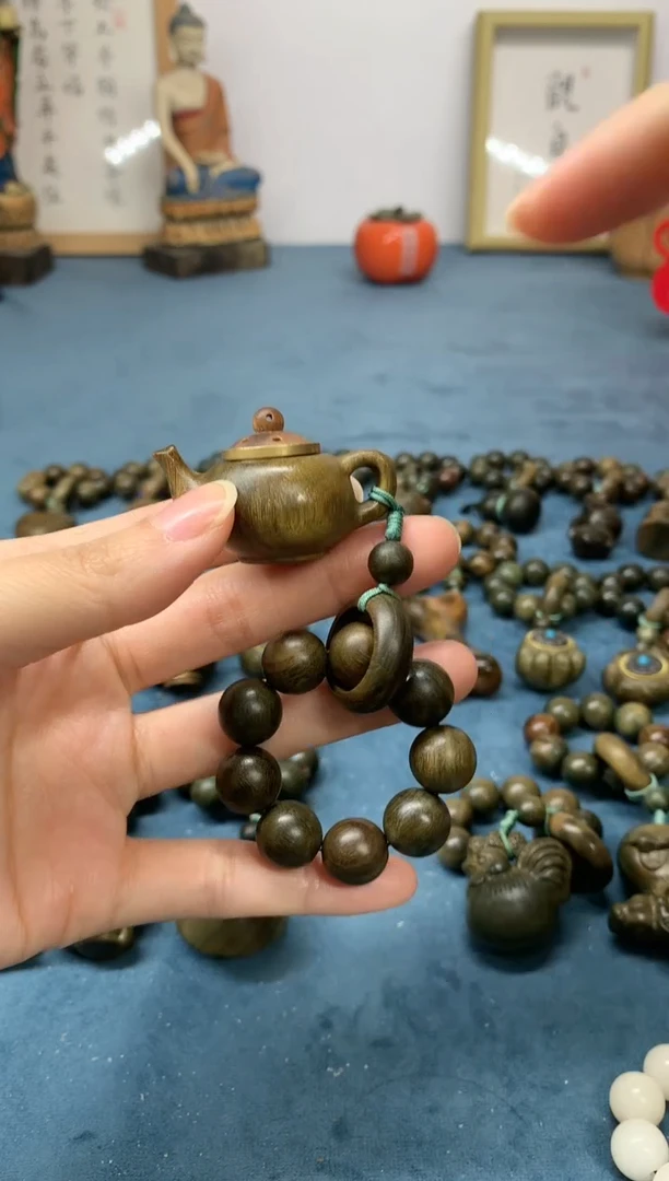 【闪购商品】维腊木（绿檀）把件把把壶香囊 送1瓶香丸