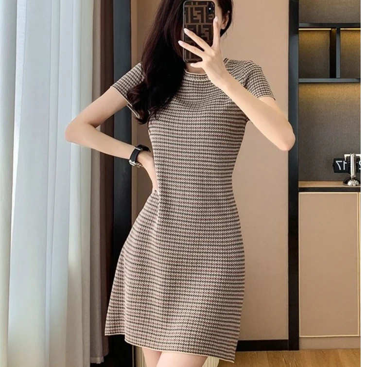 编码 251-300夏季新款韩版时尚短袖针织连衣裙女基础款裙子气质