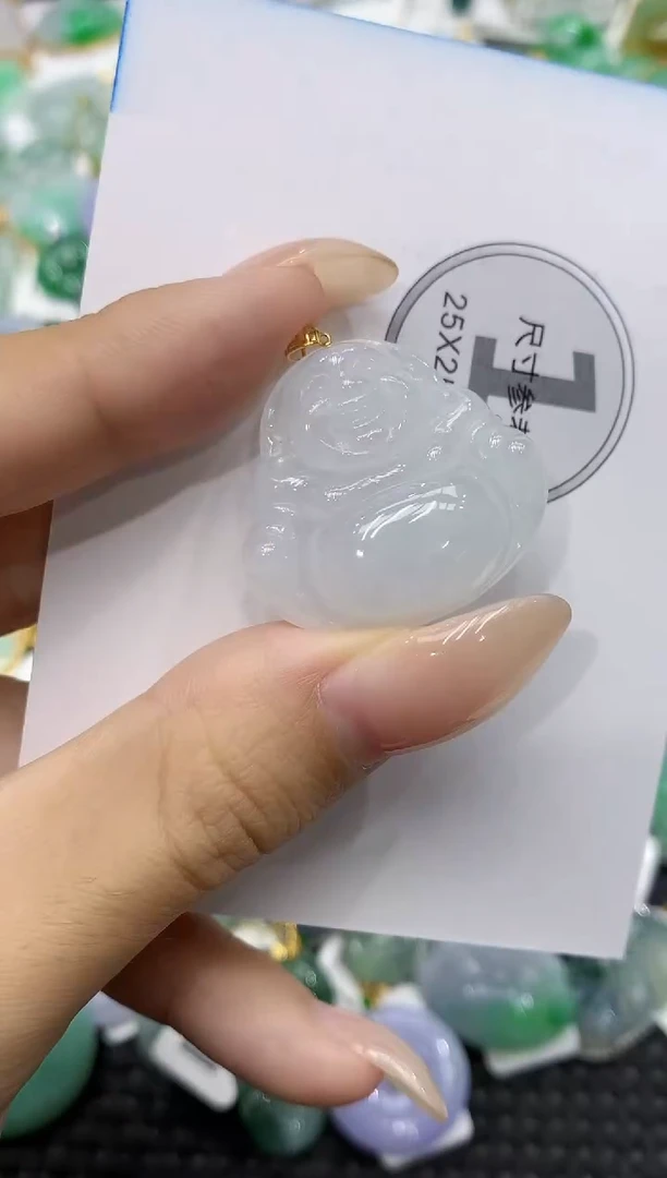 颈饰18K金镶嵌翡翠111111111111