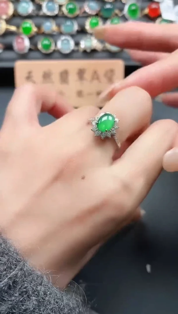 银S925镶嵌戒指翡翠1111