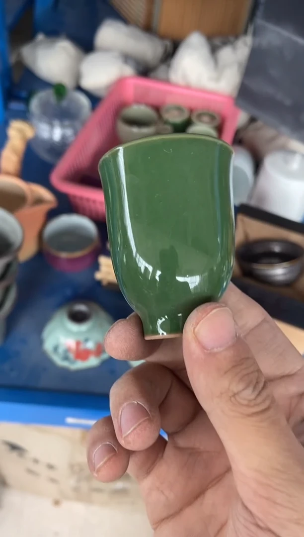 无运费险有瑕疵的摄影的产品有使用过的痕迹有点脏介意勿拍