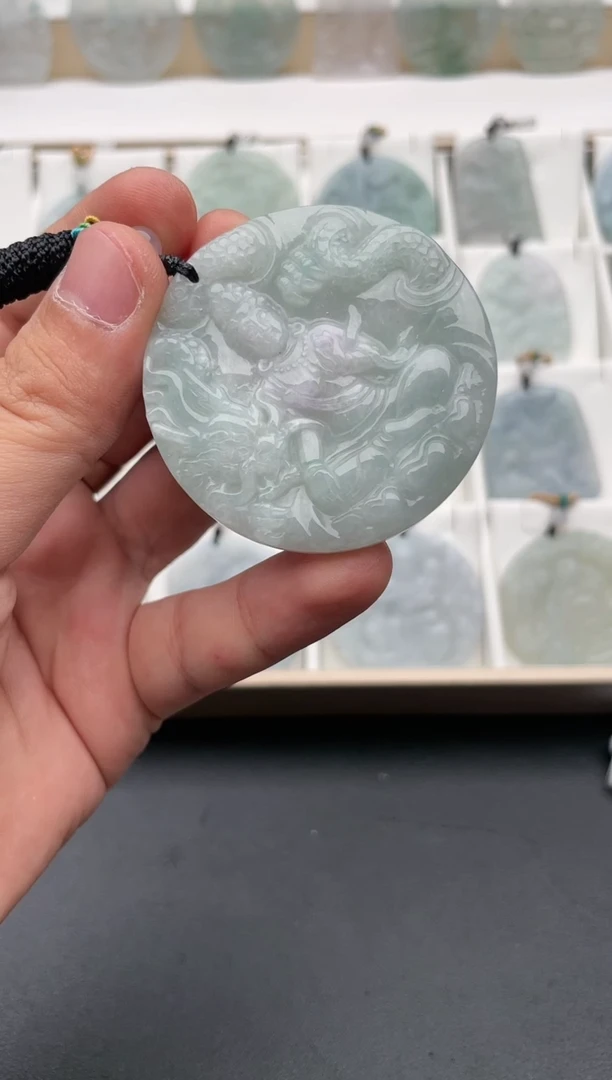 翡翠未镶嵌颈饰..../5/11/  228