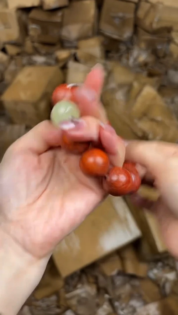 大檀精品手串《无礼盒》