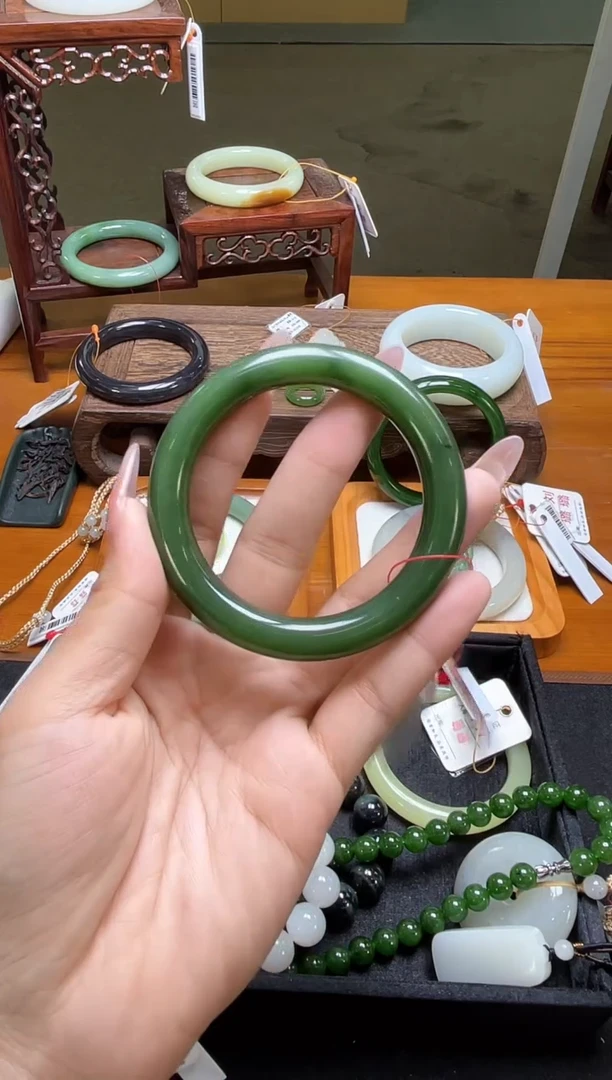 未镶嵌手镯和田玉俄七碧玉 54圈 9015998