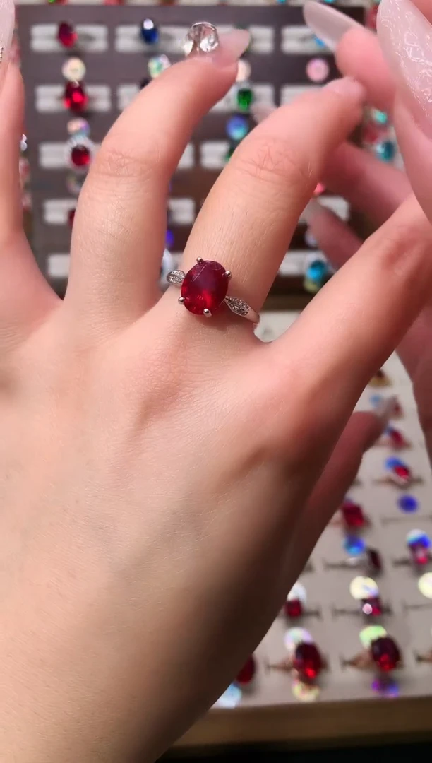 银S925镶嵌戒指红宝石8*10 酒红 银托