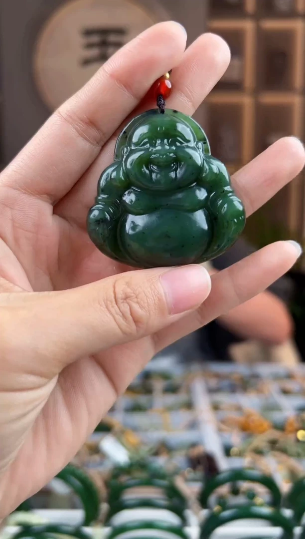 颈饰未镶嵌和田玉拍一发一，拍一发一
