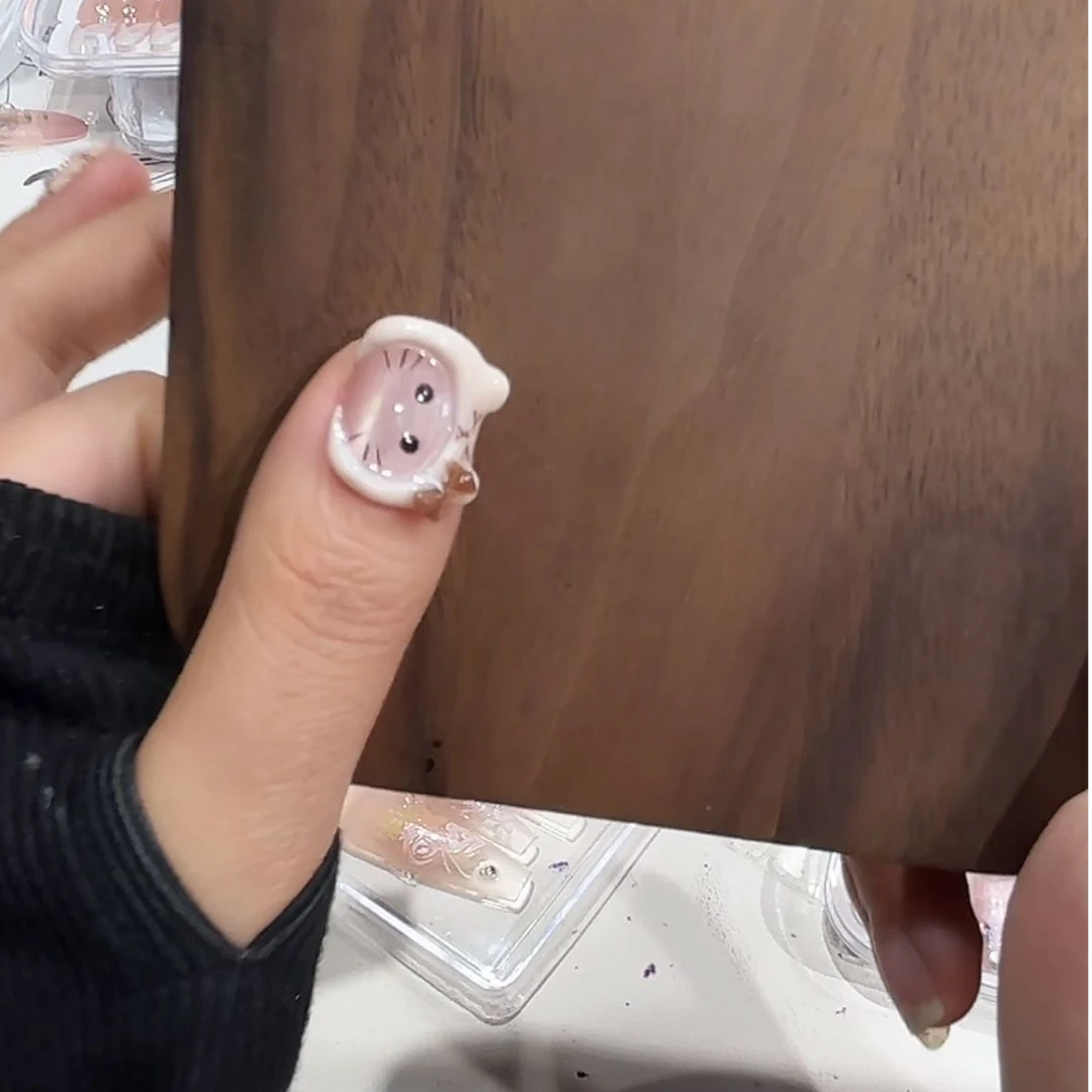 秋冬玻璃珠猫眼短款显白高级纯手工穿戴美甲
