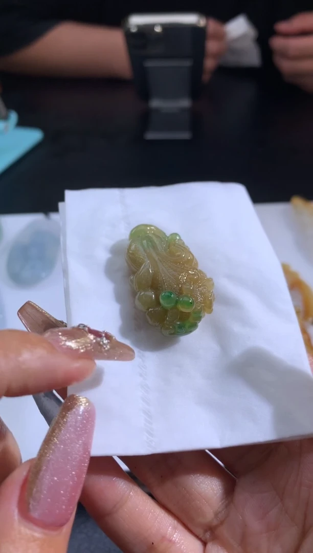 未镶嵌定制翡翠天**梦翡翠