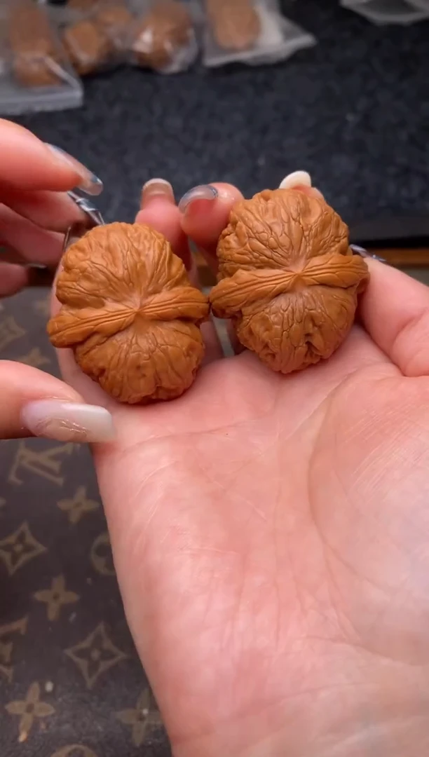 把件文玩核桃B155号42尺元宝