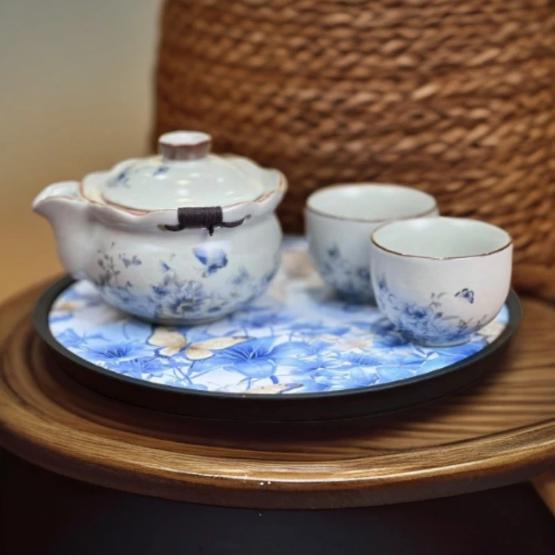ZH3686蝶恋花手抓壶+两个客杯+蓝蝶恋花黑底圆形吸水茶盘