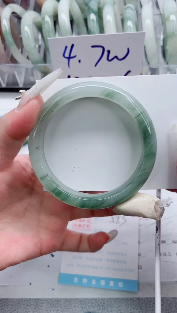 【闪购商品】石英质玉手镯未镶嵌A230-59.3