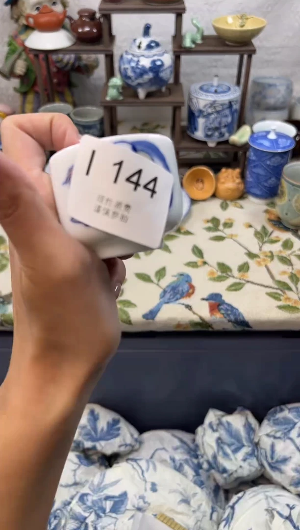 瓷片你**我     I144