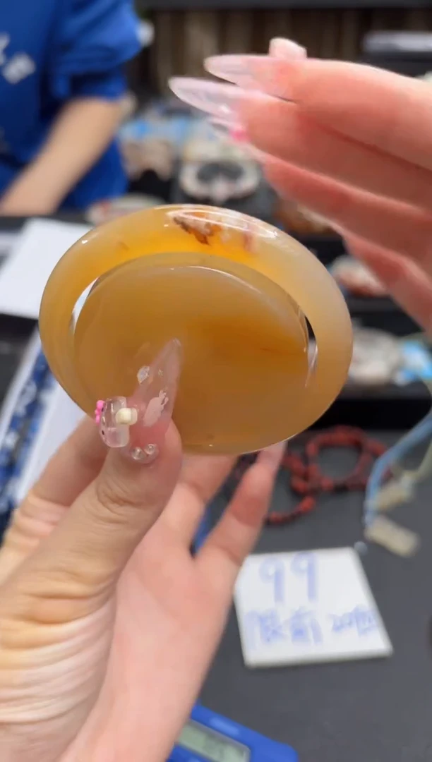 未镶嵌手镯石英质玉70(54圈赠送镯心)