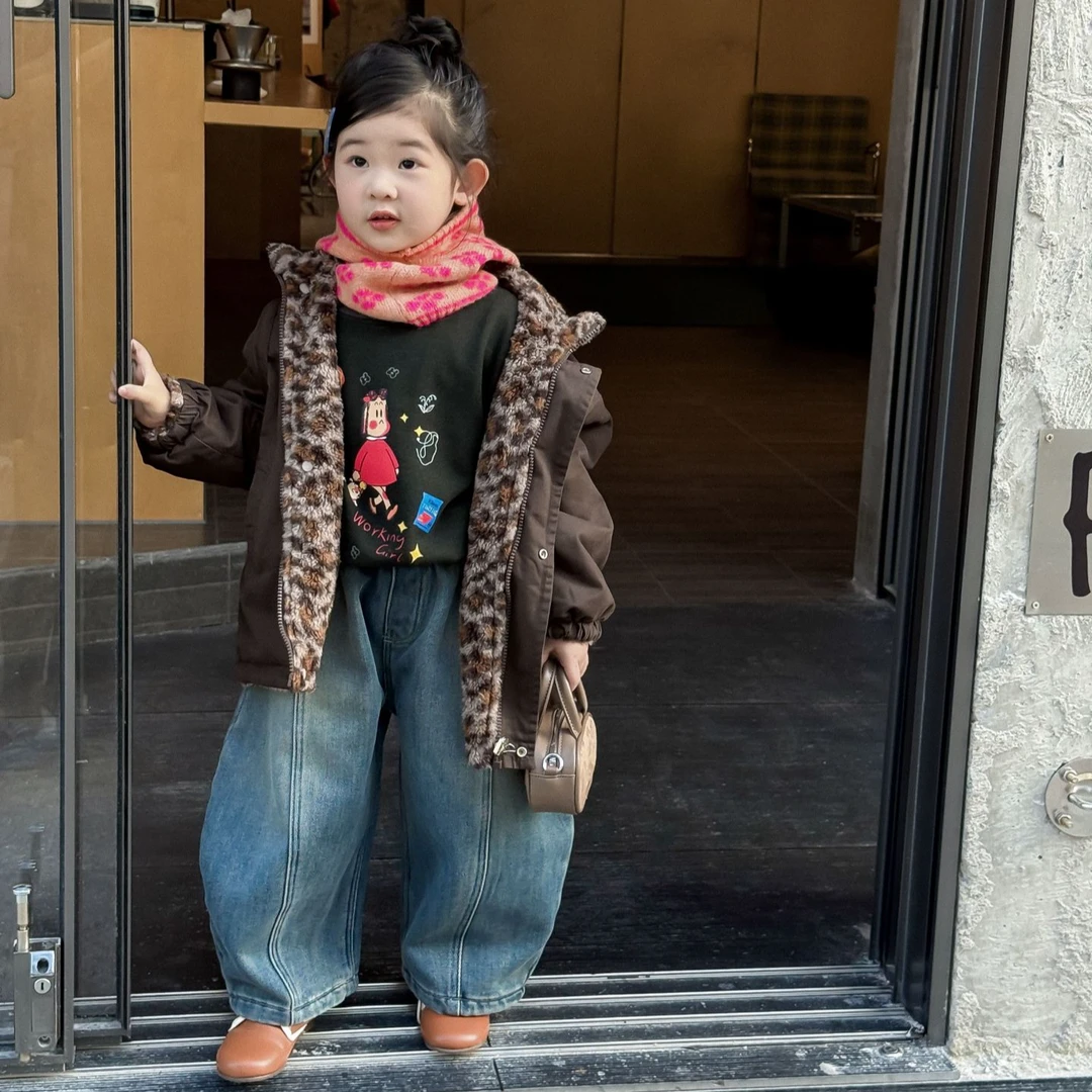 韩系女童冬季款洋气加厚豹纹两面穿毛毛外套男女童加绒弯刀牛仔裤