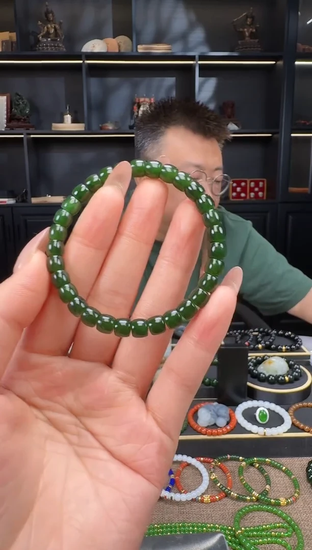 颈饰未镶嵌和田玉7mm碧玉极致手串