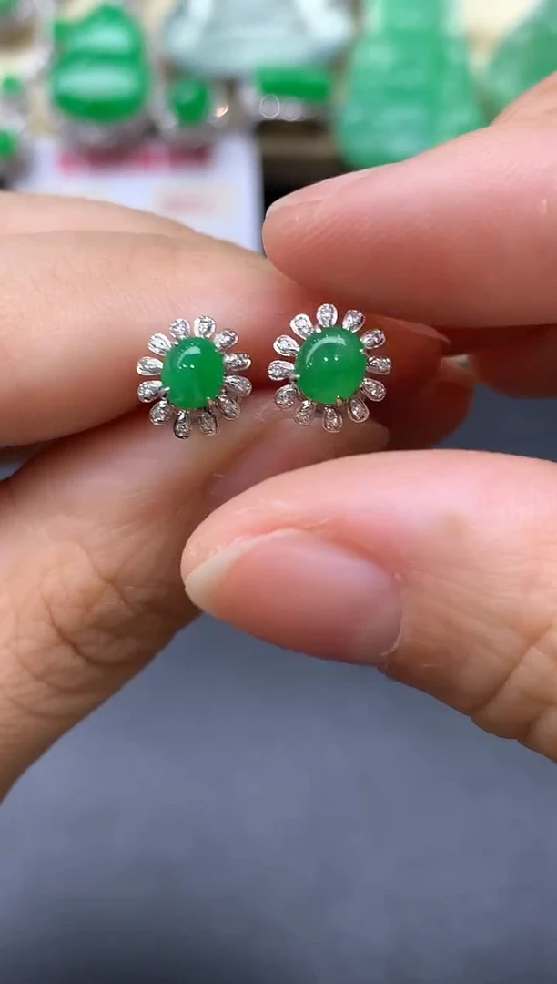 颈饰18K金镶嵌翡翠404-中国好珍宝