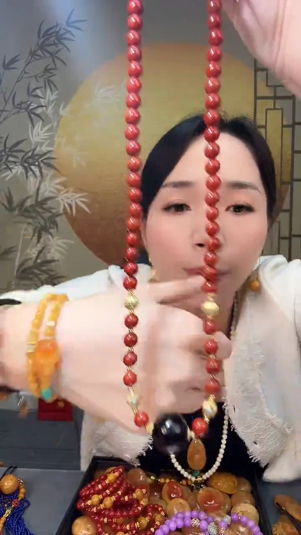 【闪购商品】琥珀裸石未镶嵌A0258翳珀