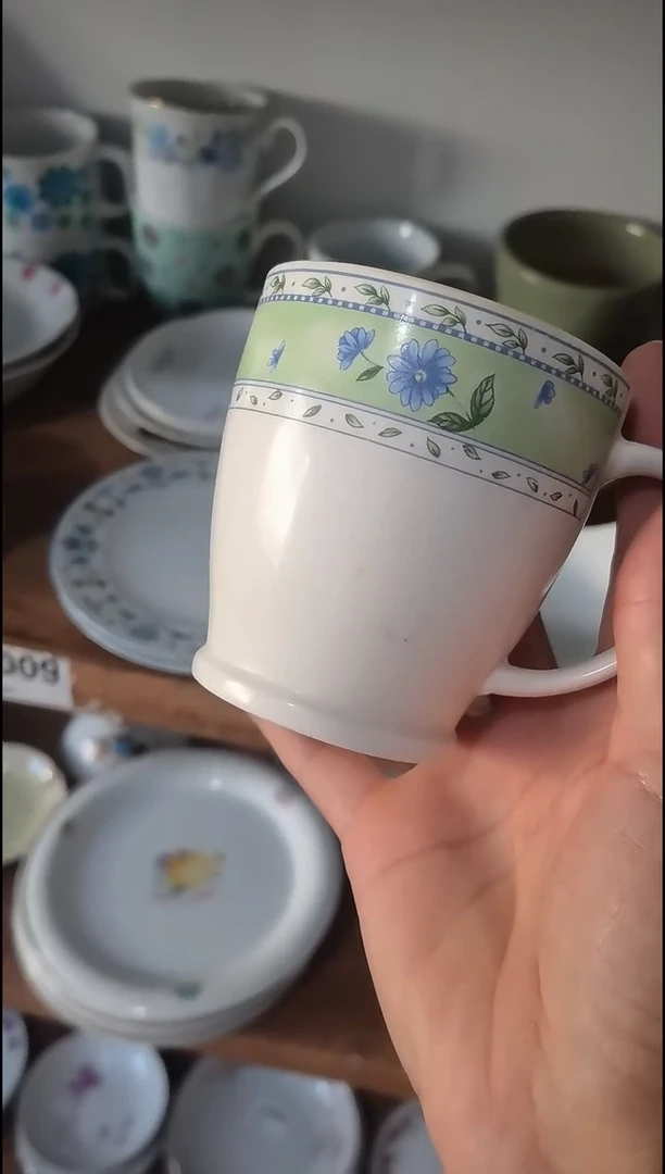 @*琳艾琳  中古商品 默认瑕疵 满20包邮 完美主义者慎拍