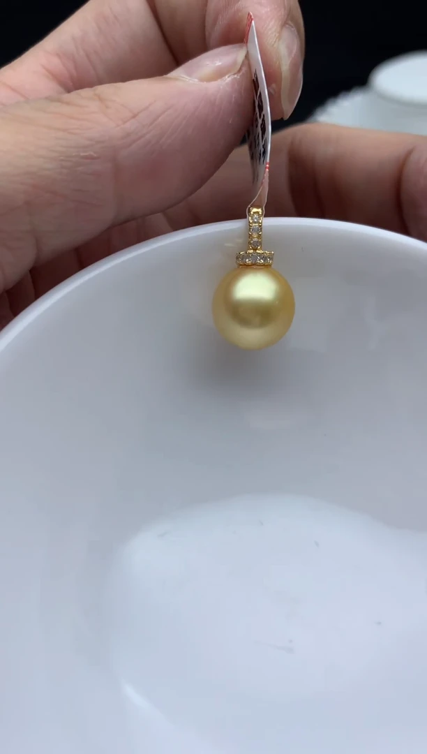 银S925镶嵌FF海水珍珠金珠吊坠(赠链）