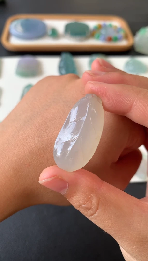 未镶嵌定制翡翠翡翠