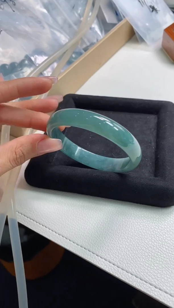 【闪购商品】翡翠颈饰未镶嵌0112622397