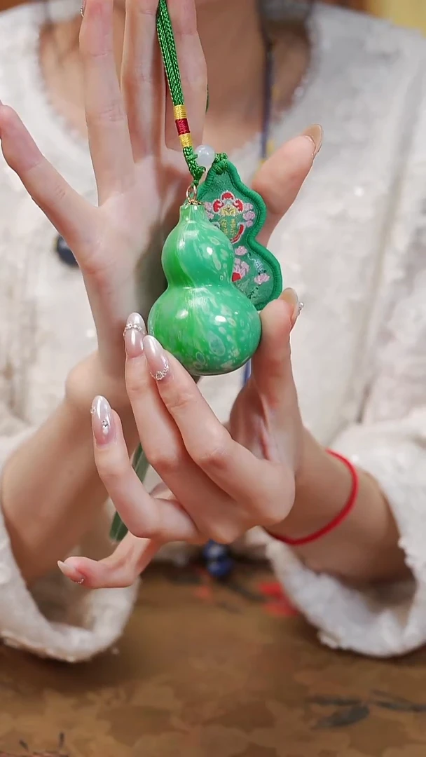 189漆艺工艺小葫芦29.9