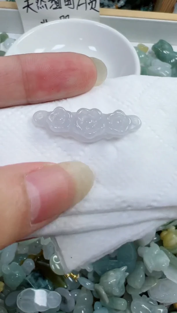 翡翠裸石477号，a货翡翠