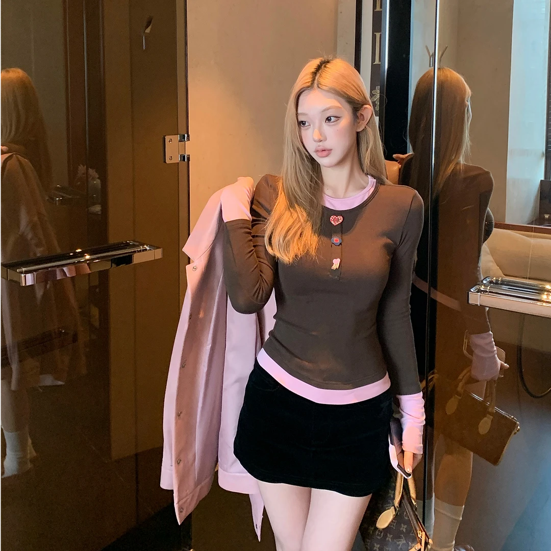 撞色拼接长袖t恤女2025新款早秋复古修身显瘦设计感内搭打底上衣