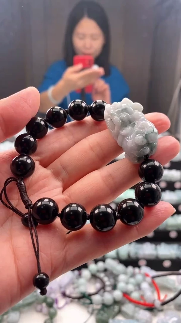 【闪购商品】翡翠手链未镶嵌霸王貔貅手串