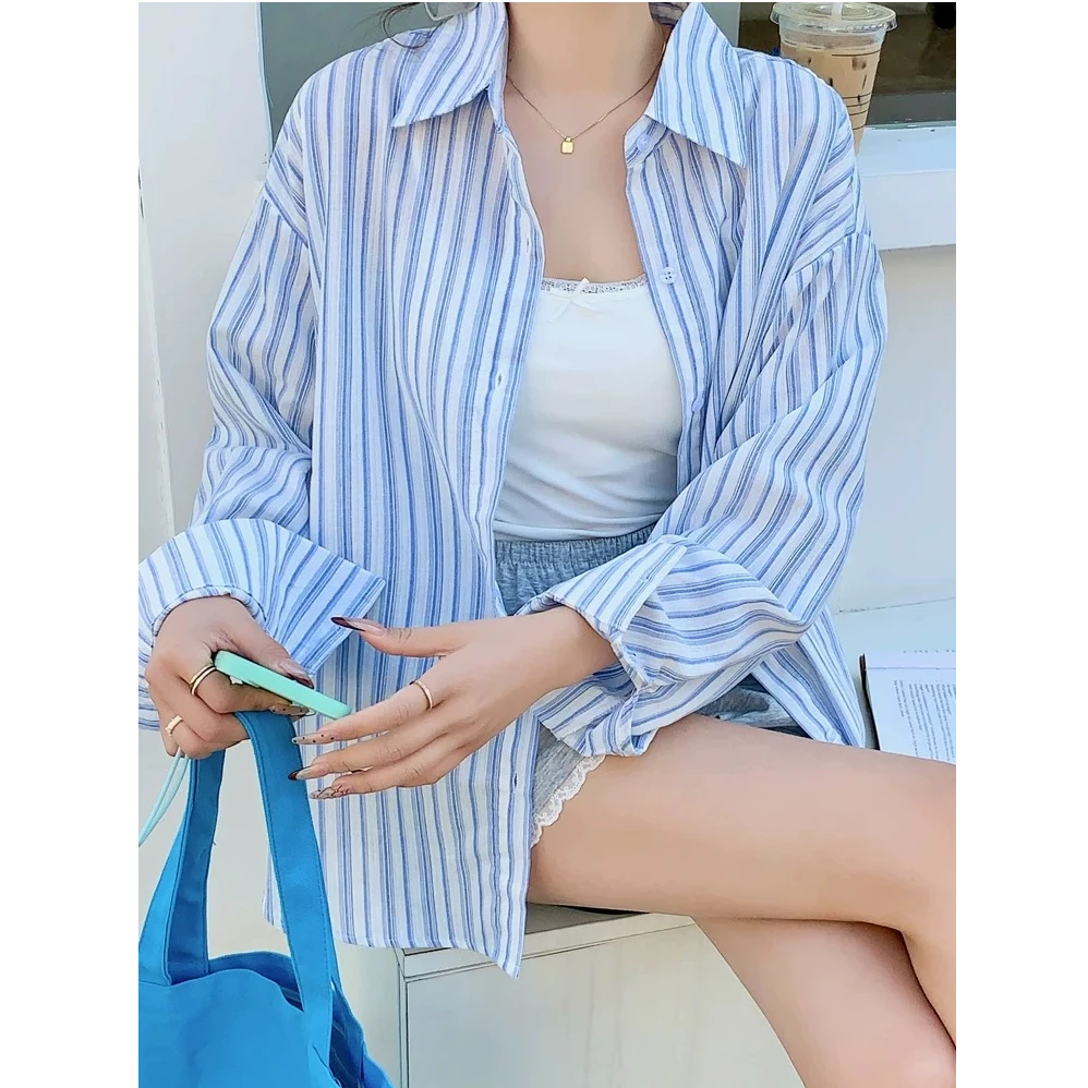 蓝色条纹休闲衬衣开衫上衣女夏季新款宽松慵懒空调衫百搭防晒衬衫