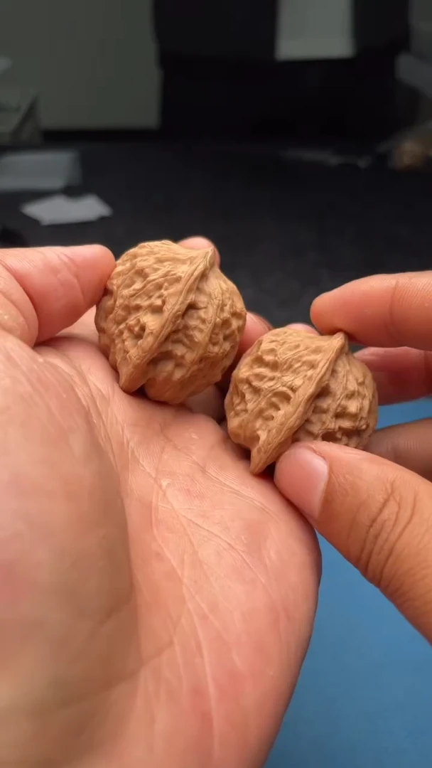 桃核把件A0162  40  崔凯