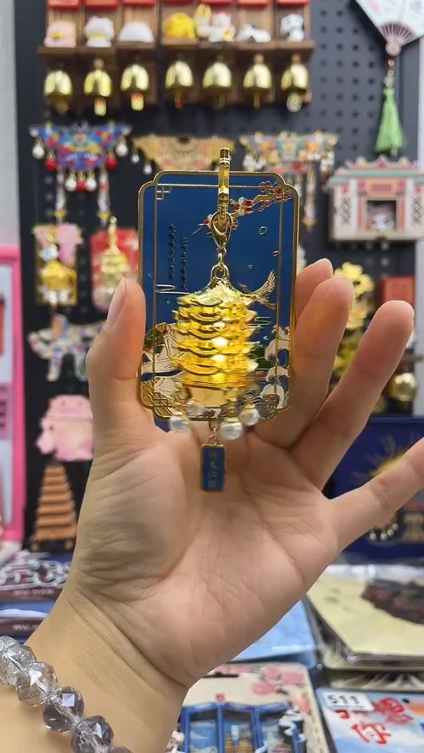 十*小胖墩儿潮玩店