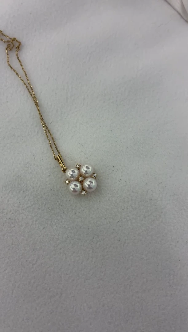 颈饰18K金镶嵌海水珍珠四叶草吊坠5.5-6（赠送银链子